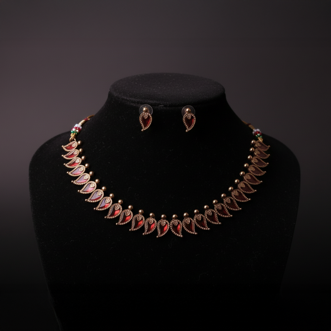 Red & Gold Leaf Motif Necklace